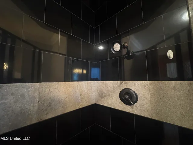 $684,750 | 34 Puunani Place, Diamondhead, MS 39525