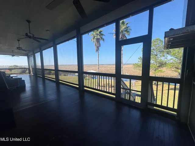 $684,750 | 34 Puunani Place, Diamondhead, MS 39525