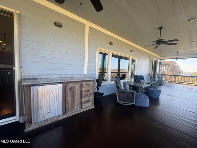 $684,750 | 34 Puunani Place, Diamondhead, MS 39525