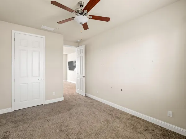 $679,000 | 11584 North Via Venitzia Avenue, Fresno, CA 93730