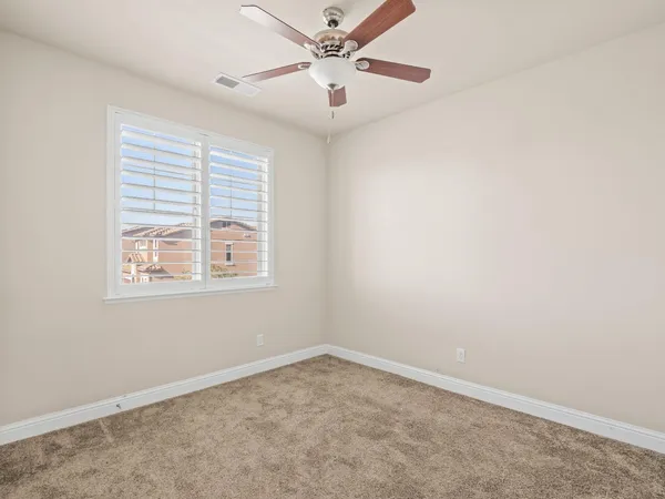 $679,000 | 11584 North Via Venitzia Avenue, Fresno, CA 93730