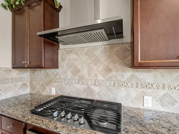 $679,000 | 11584 North Via Venitzia Avenue, Fresno, CA 93730