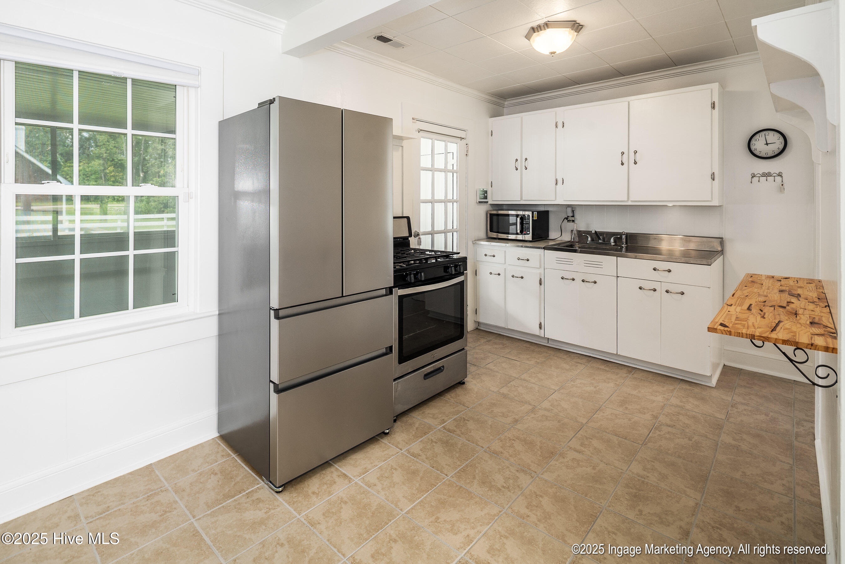 322 River Road Washington, NC 27889 - Photo 12 of 29 20250707 MLS L_Stancill 322 River Rd Was