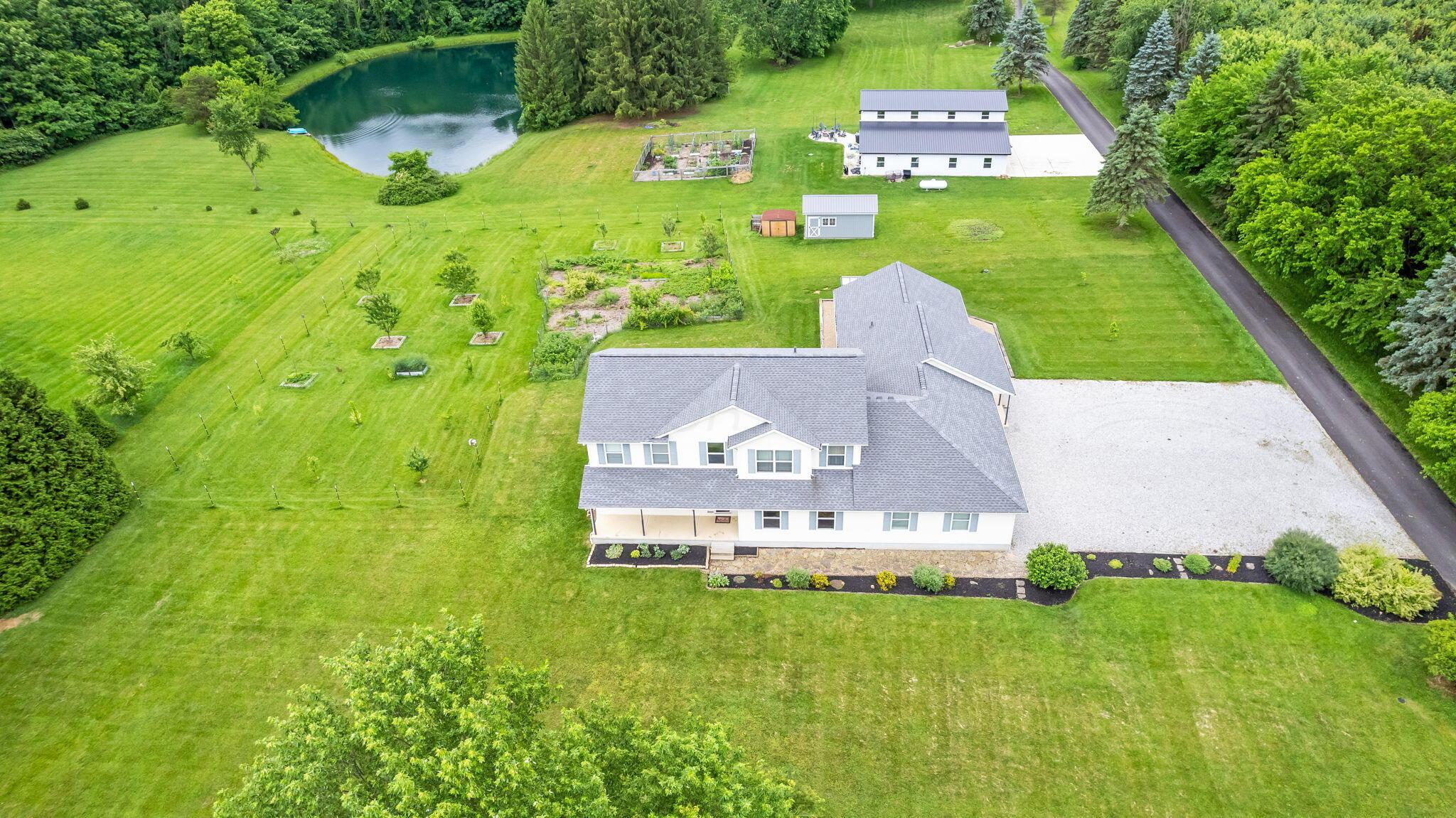 1562 Hanover Road Delaware, OH 43015 - Photo 10 of 99 10-web-or-mls-DJI_0559
