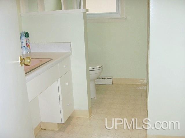 410 Filmore Avenue Niagara, WI 54151 - Photo 11 of 25 Gallery Image 11
