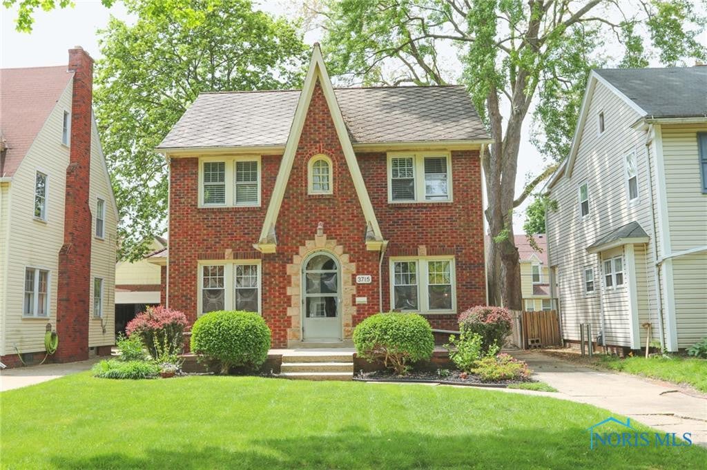 3715 Maxwell Road Toledo, OH 43613 - Photo 1 of 23 Gallery Image 1