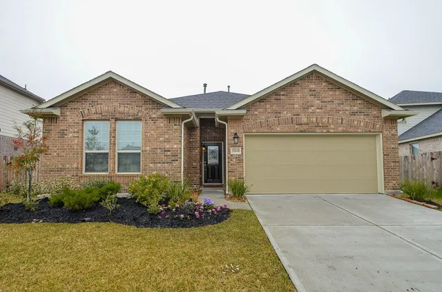 $2,500 | 32619 Twilight Gable Court, Spring, TX 77386