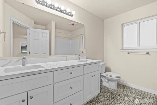 $434,950 | 17804 East Clear Lake Boulevard Southeast, Yelm, WA 98597