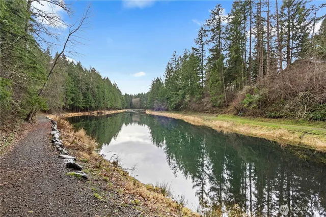 $434,950 | 17804 East Clear Lake Boulevard Southeast, Yelm, WA 98597