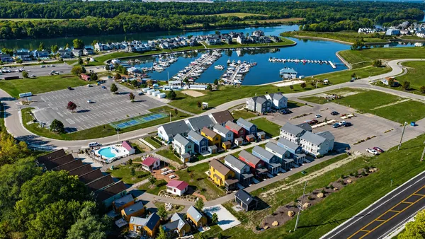 $4,650,000 | 200 Great Loop E Drive, Ottawa, IL 61350