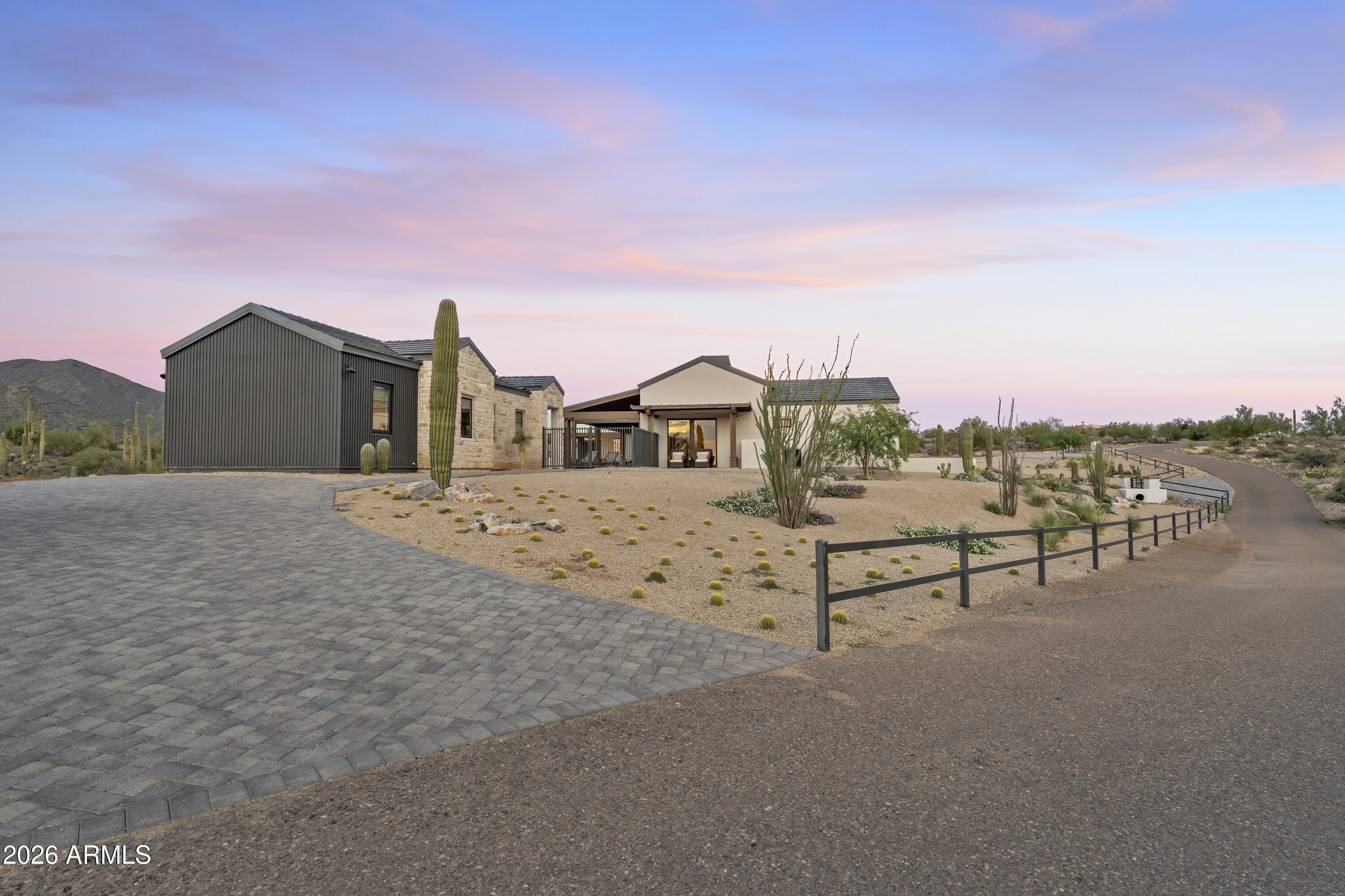 7632 East Grapevine Road Cave Creek, AZ 85331 - Photo 6 of 108 Guest Parking