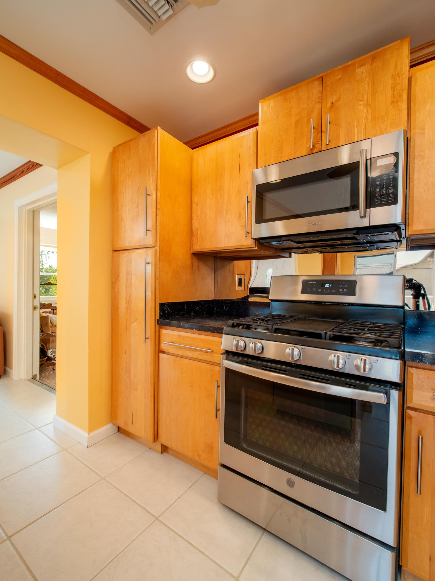 27037 Angelfish Road Summerland Key, FL 33042 - Photo 10 of 49 P1188921