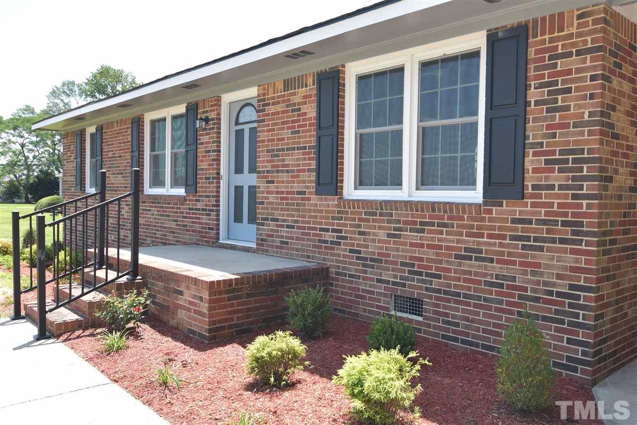 1184 Renfrow Road Clinton, NC 28328 - Photo 2 of 29