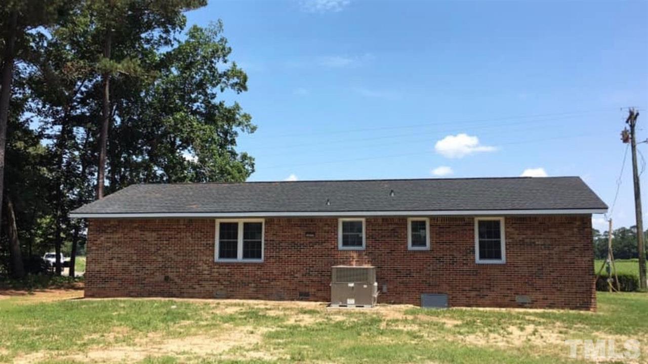 1184 Renfrow Road Clinton, NC 28328 - Photo 5 of 29