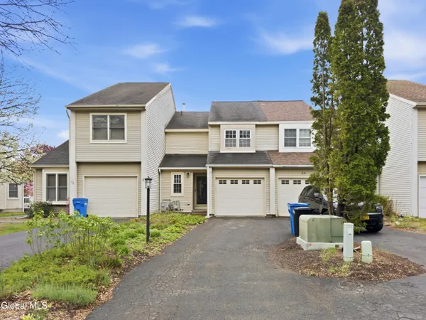 $346,500 | 39 Wilan Lane, Albany, NY 12203