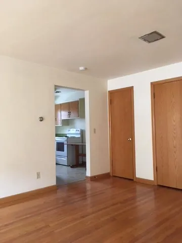 $1,285 | 925 Haywood Drive, Madison, WI 53715