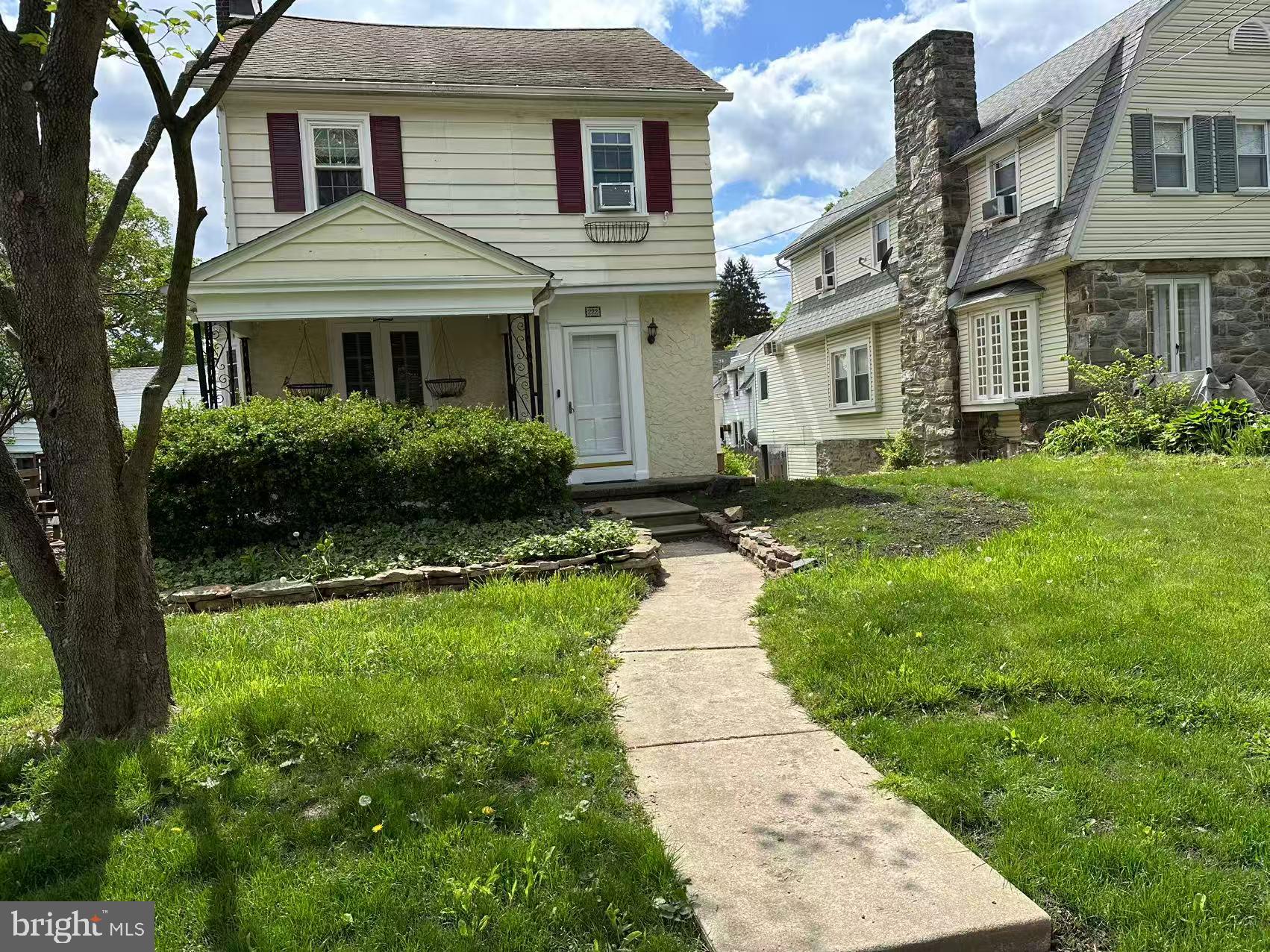 222 Rockglen Road Wynnewood, PA 19096 - Photo 2 of 25