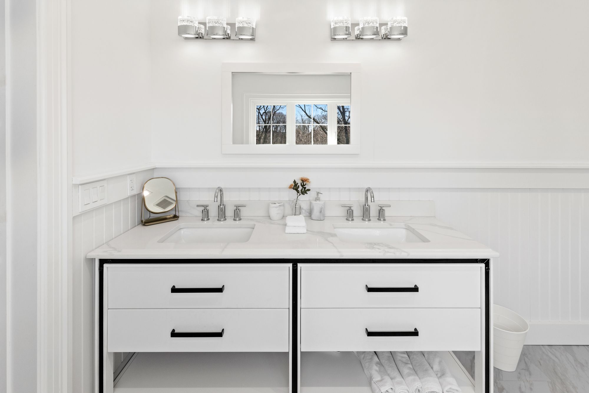 14 Highland Road Hampton Bays, NY 11946 - Photo 18 of 29