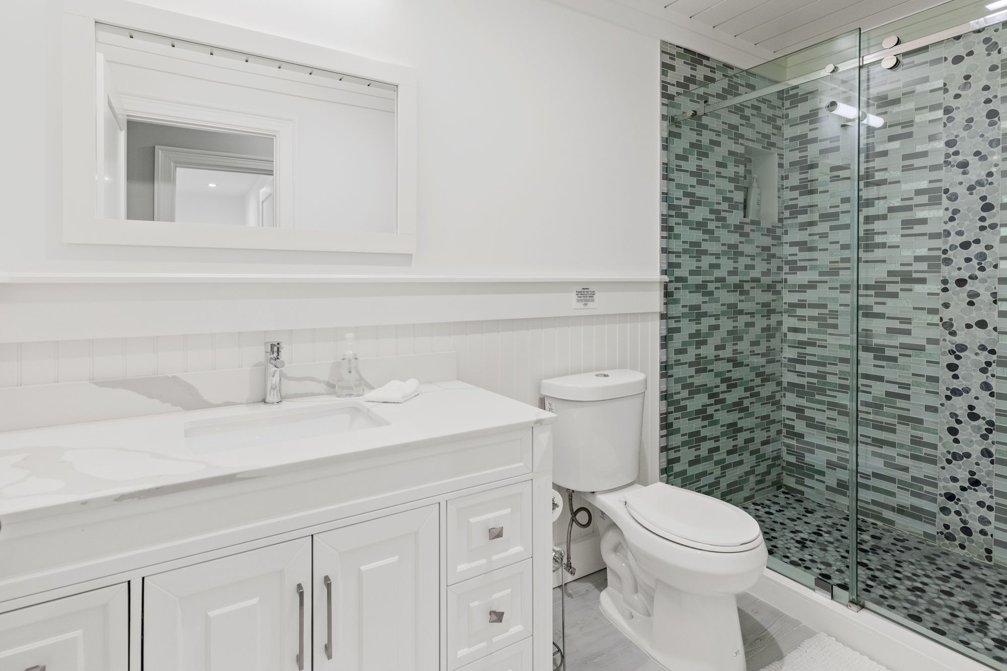 14 Highland Road Hampton Bays, NY 11946 - Photo 20 of 29