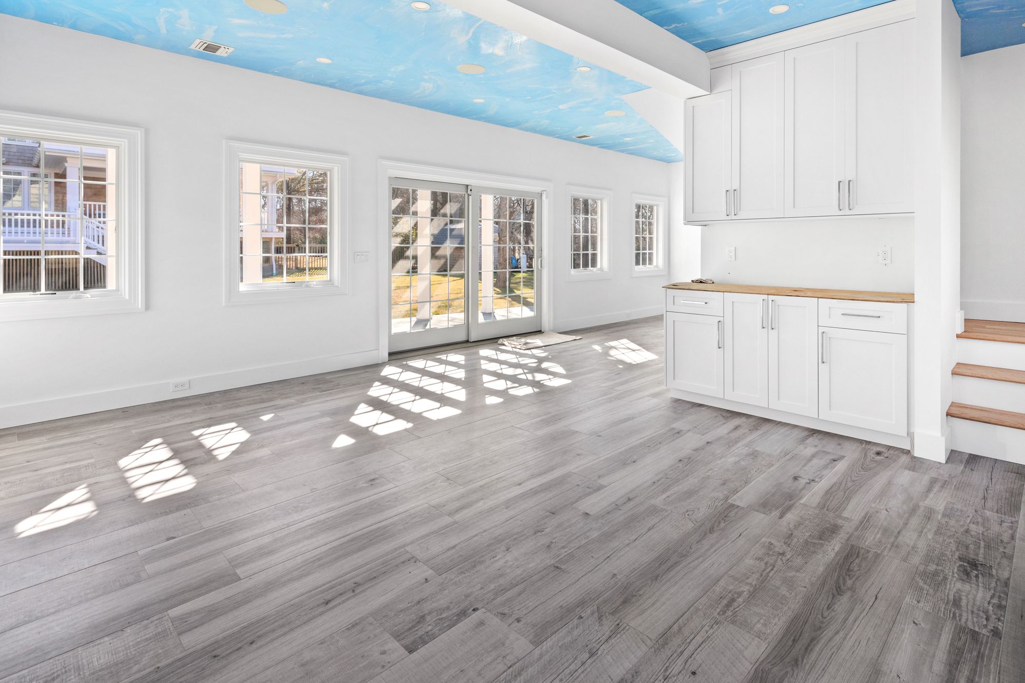 14 Highland Road Hampton Bays, NY 11946 - Photo 22 of 29