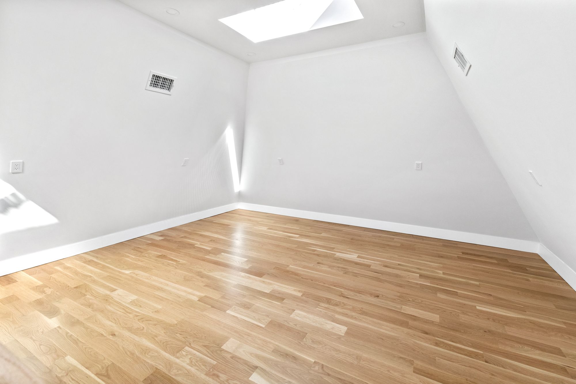 14 Highland Road Hampton Bays, NY 11946 - Photo 25 of 29