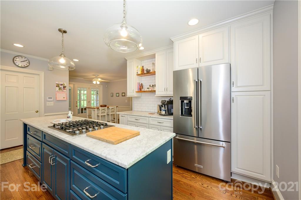 638 Robmont Road Charlotte, NC 28270 - Photo 13 of 36 Gallery Image 13