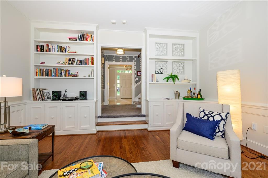 638 Robmont Road Charlotte, NC 28270 - Photo 22 of 36 Gallery Image 22