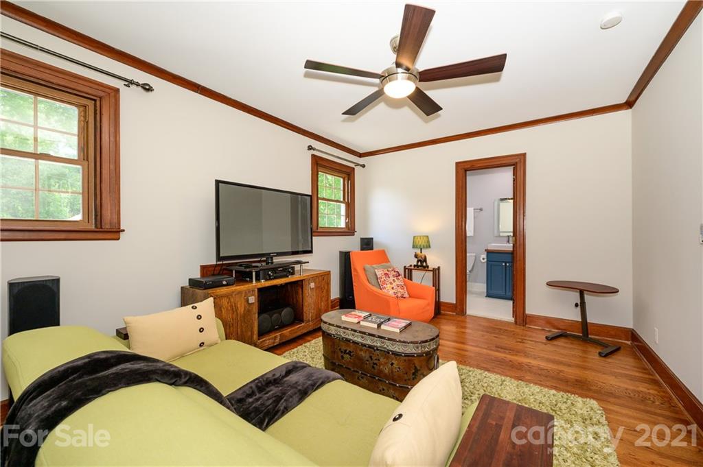 638 Robmont Road Charlotte, NC 28270 - Photo 31 of 36 Gallery Image 31