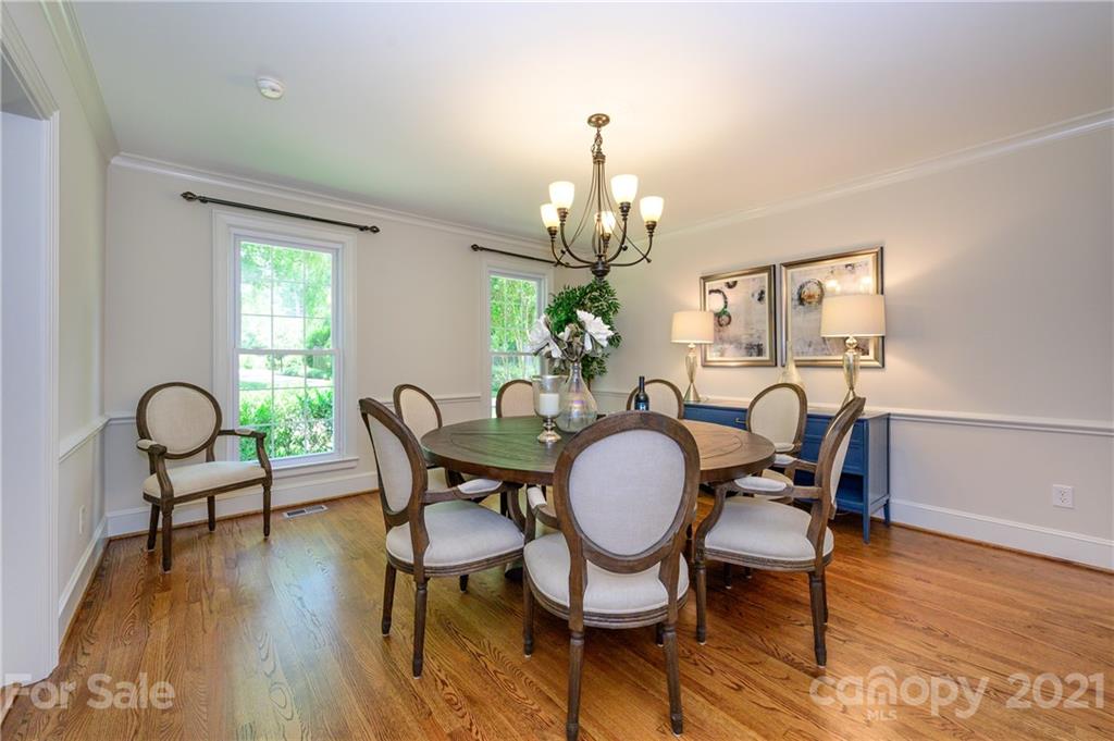 638 Robmont Road Charlotte, NC 28270 - Photo 7 of 36 Gallery Image 7