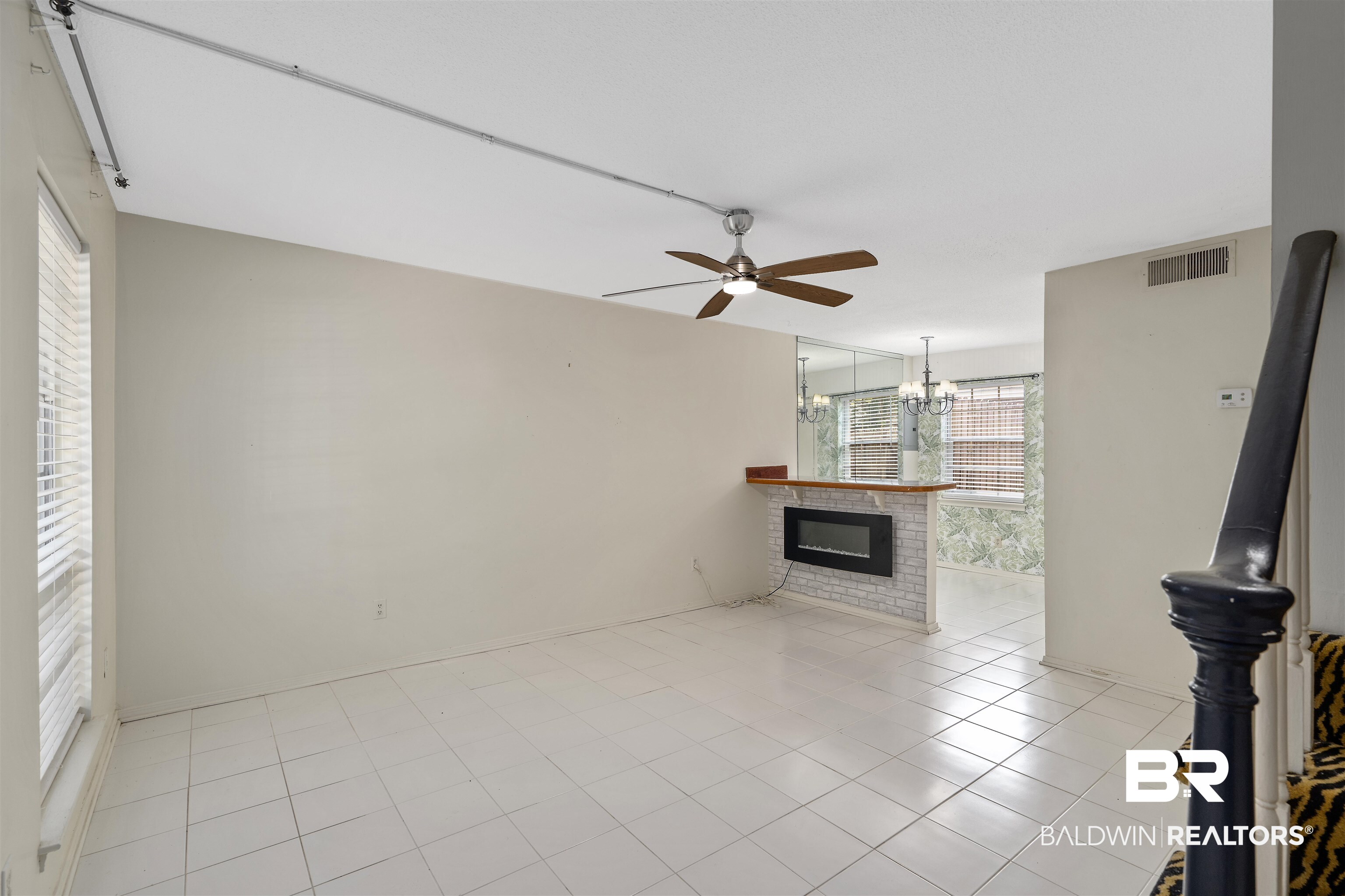 112 Du Rhu Drive, Unit D Mobile, AL 36608 - Photo 3 of 19