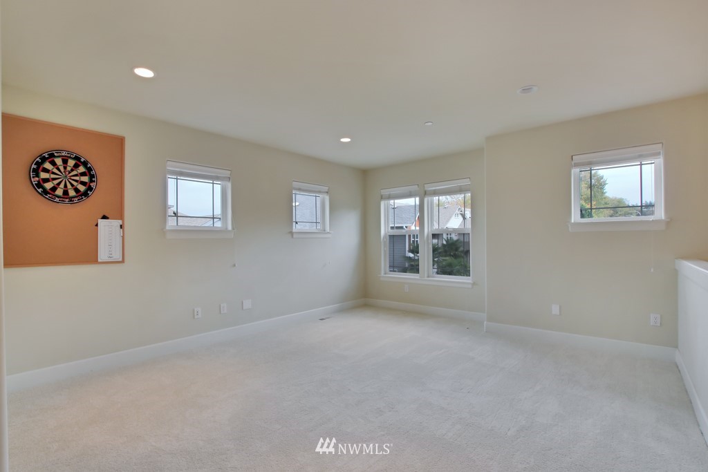 4701 Smithers Avenue South Renton, WA 98055 - Photo 18 of 24 Gallery Image 18