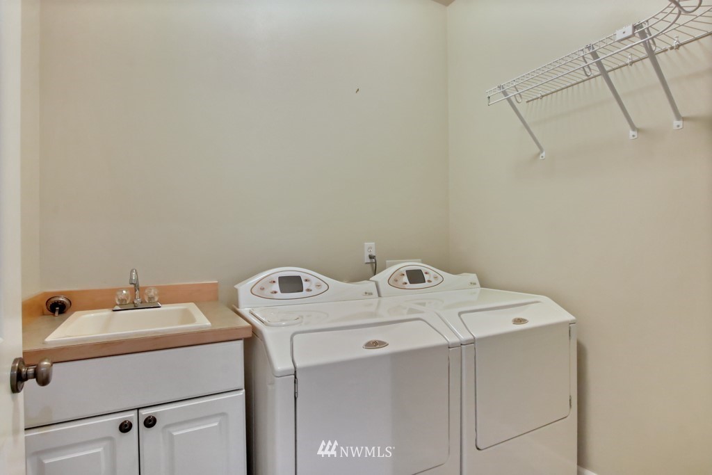 4701 Smithers Avenue South Renton, WA 98055 - Photo 20 of 24 Gallery Image 20