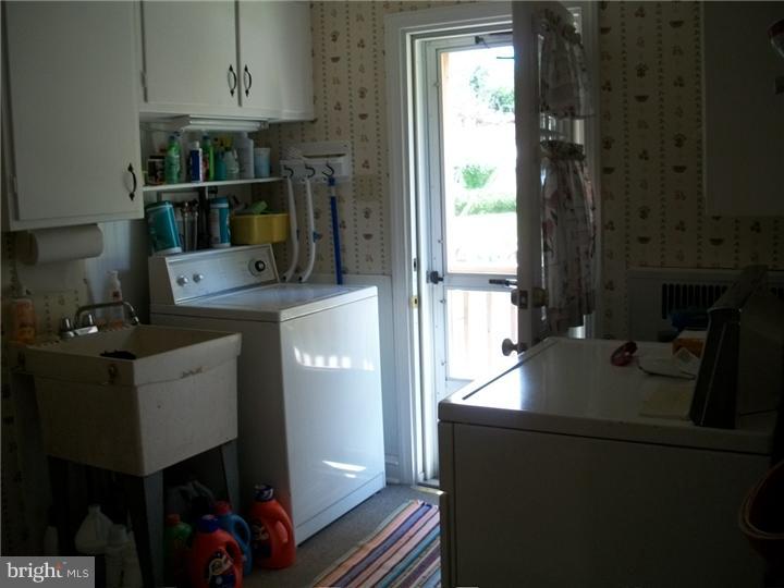 42 Braeburn Road Havertown, PA 19083 - Photo 13 of 19 Gallery Image 13