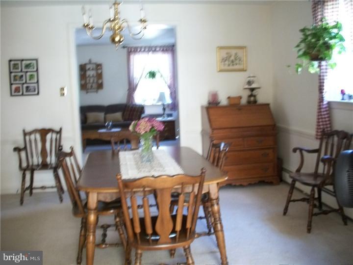 42 Braeburn Road Havertown, PA 19083 - Photo 9 of 19 Dining Room