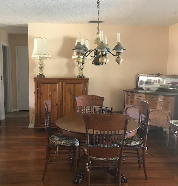 4576 Bison Street Boca Raton, FL 33428 - Photo 6 of 8 diningroom