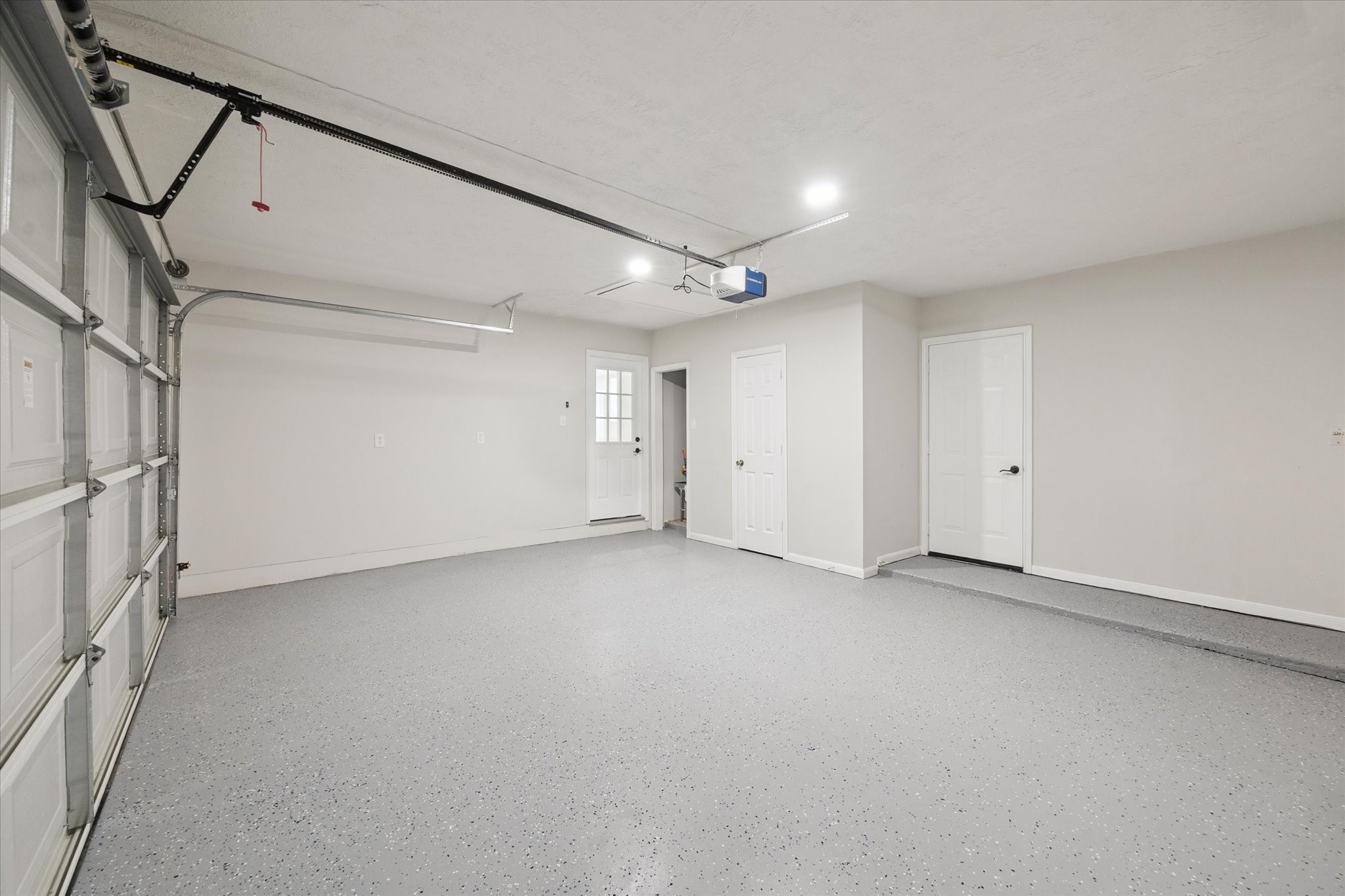10009 Lazy Oaks Street Houston, TX 77080 - Photo 20 of 23 a view of empty room