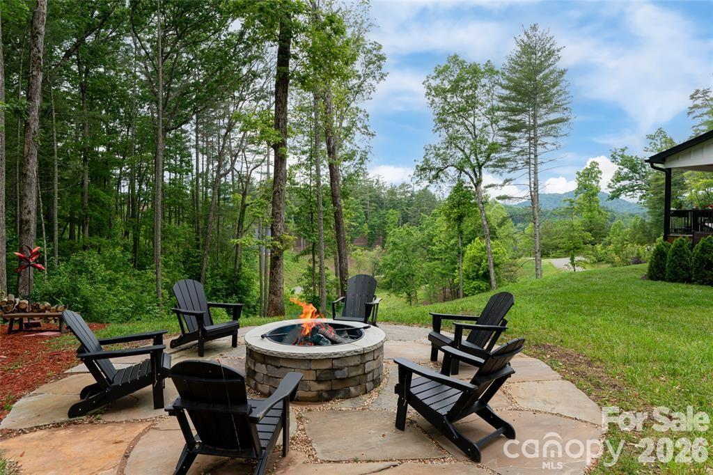 99 Timber Ridge Circle Leicester, NC 28748 - Photo 5 of 47