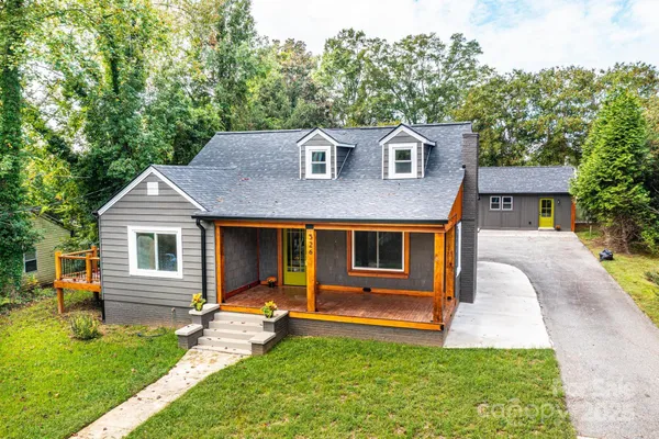 $415,000 | 526 Kentwood Street Southwest, Lenoir, NC 28645