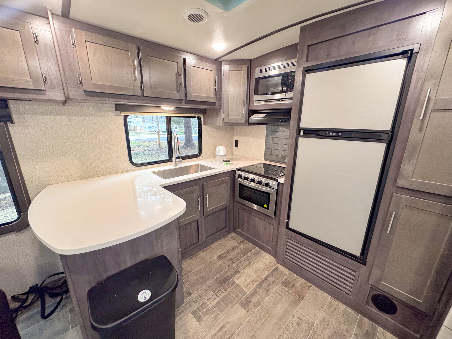 10-65 Woodhaven Sublette, IL 61367 - Photo 7 of 10