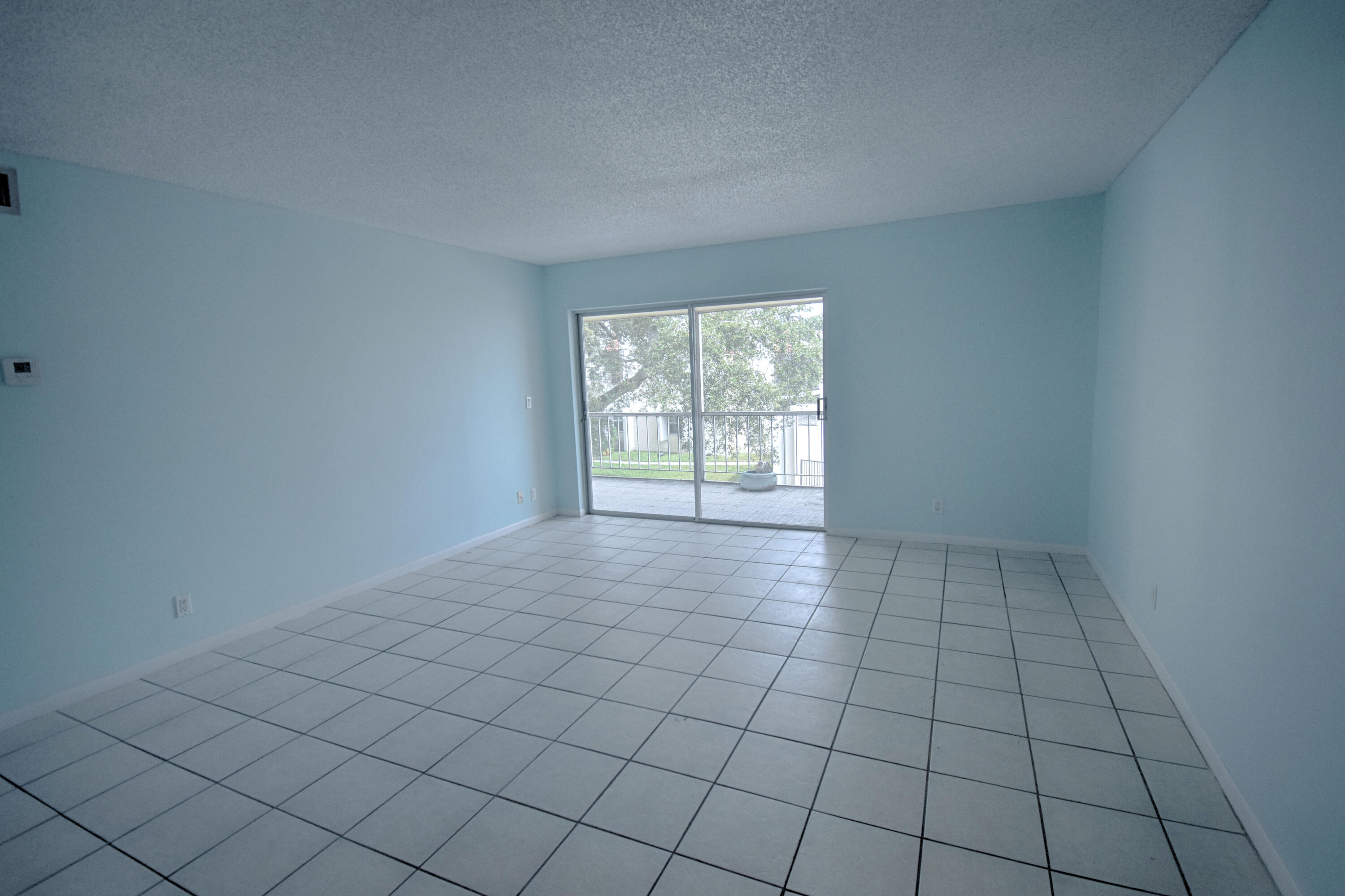 616 Northwest 13th Street, Unit 25 Boca Raton, FL 33486 - Photo 2 of 26 Family rooom