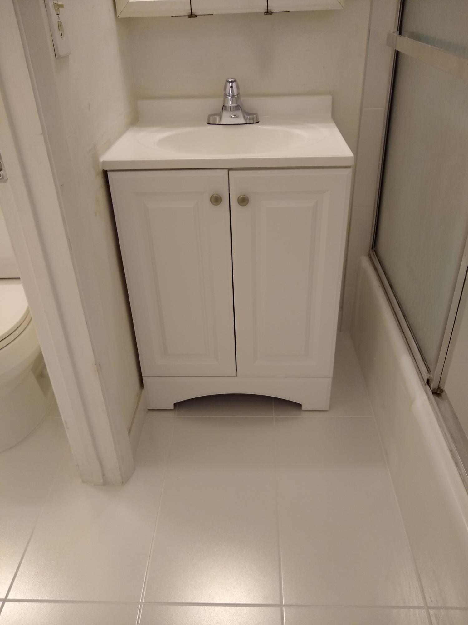 616 Northwest 13th Street, Unit 25 Boca Raton, FL 33486 - Photo 9 of 26 OaksofBocaBath9