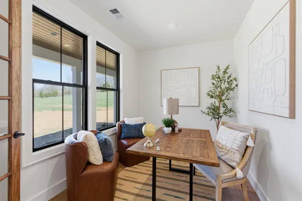 $889,900 | 2176 Hogan Road, Burns, TN 37029