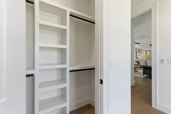 $889,900 | 2176 Hogan Road, Burns, TN 37029