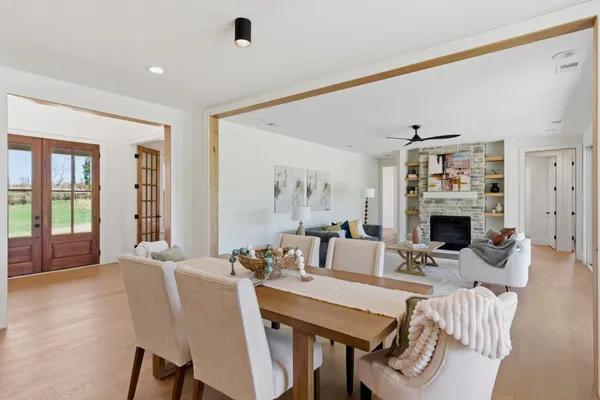 $889,900 | 2176 Hogan Road, Burns, TN 37029