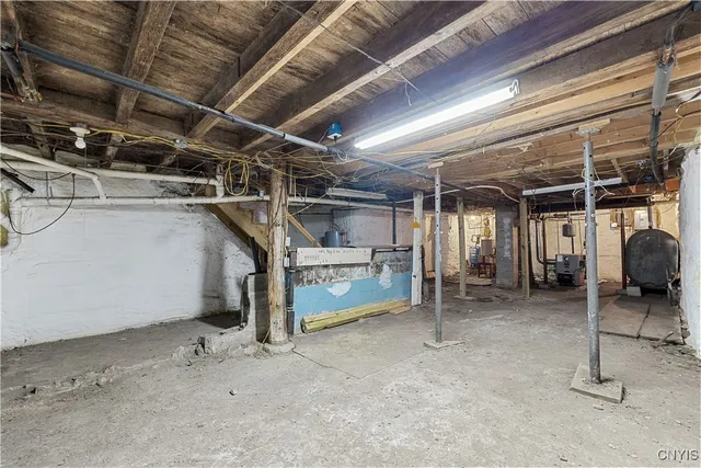 $349,000 | 8789 Grange Hill Road, Paris, NY 13456