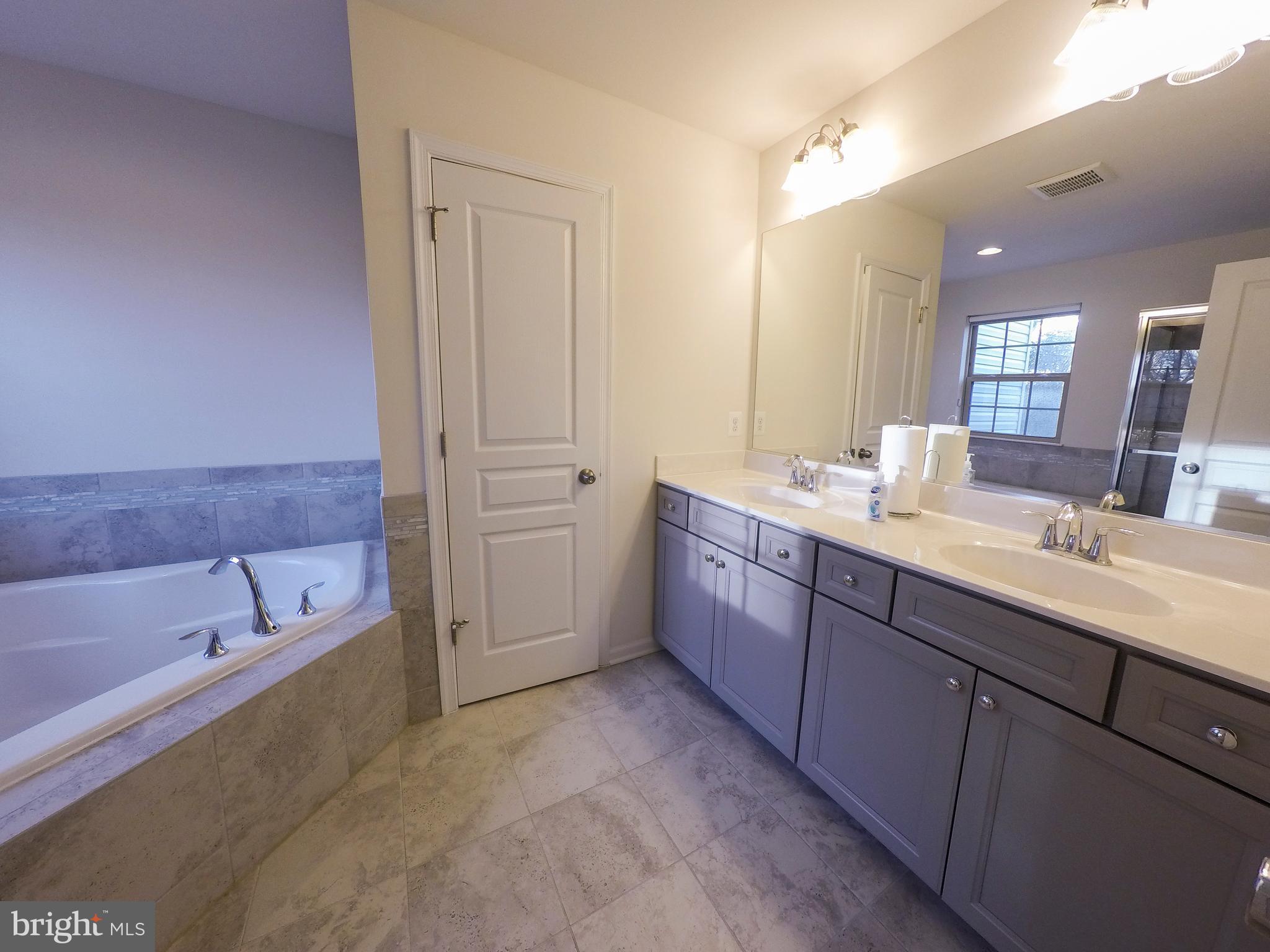 7809 Rappaport Drive Jessup, MD 20794 - Photo 31 of 84 Owners En-Suite Bathroom