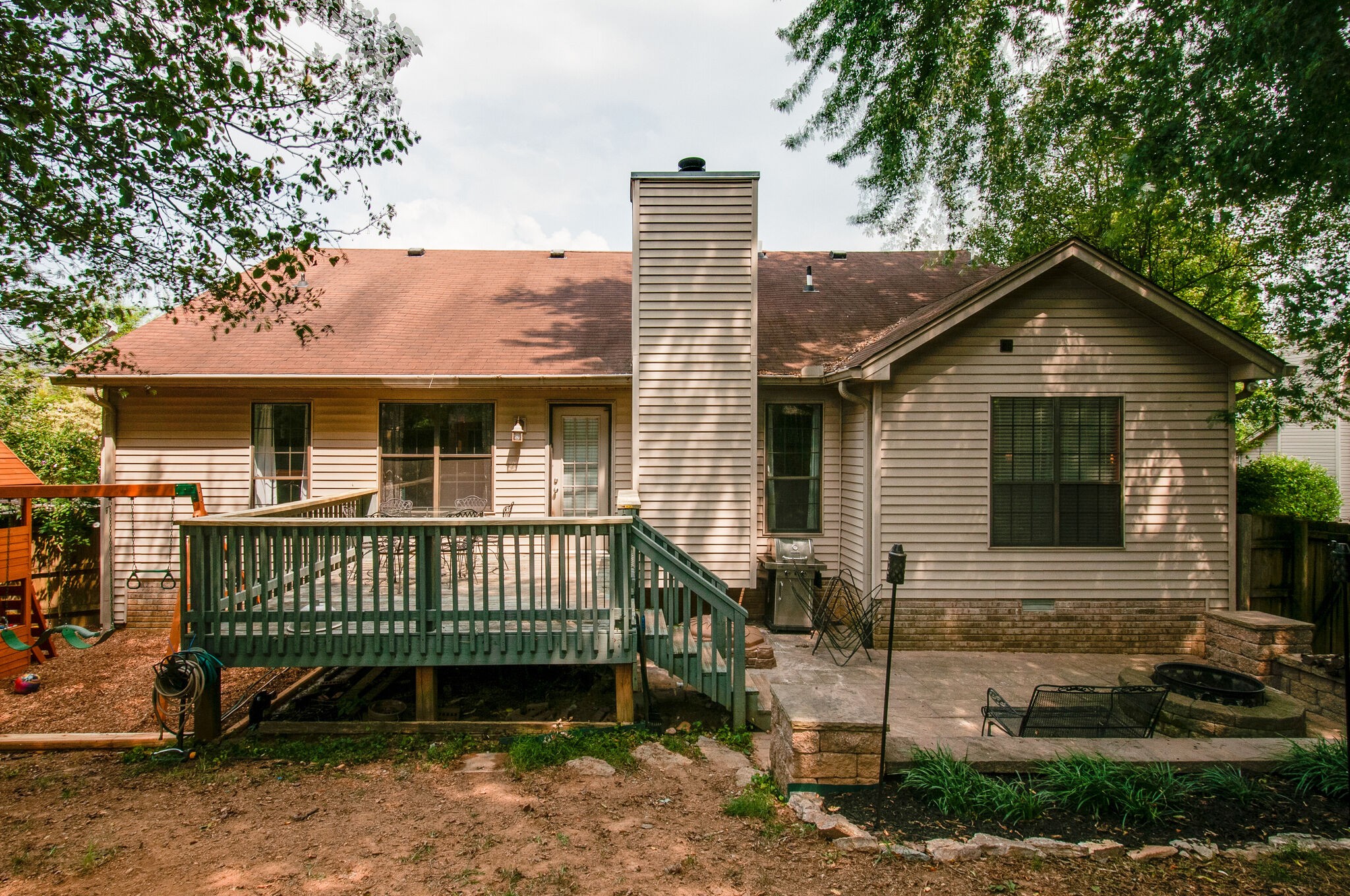 904 Fallview Trail Nashville, TN 37211 - Photo 38 of 38 a front view of a house with a garden
