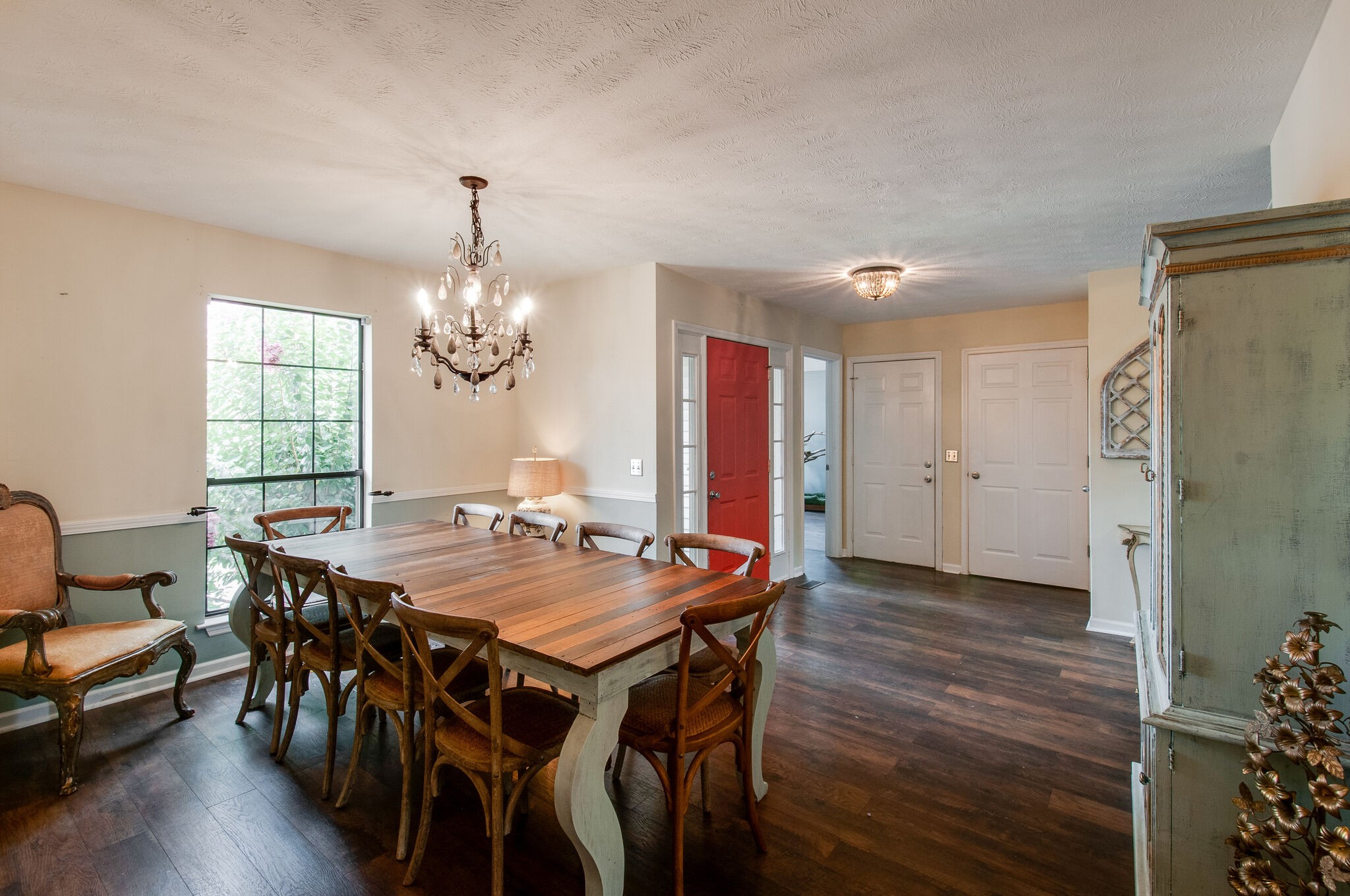 904 Fallview Trail Nashville, TN 37211 - Photo 7 of 38 a view of a dining room with furniture and window