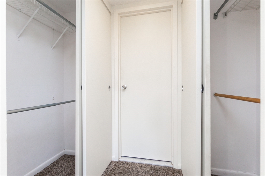 404 Paradise Road, Unit 2N Swampscott, MA 01907 - Photo 20 of 29