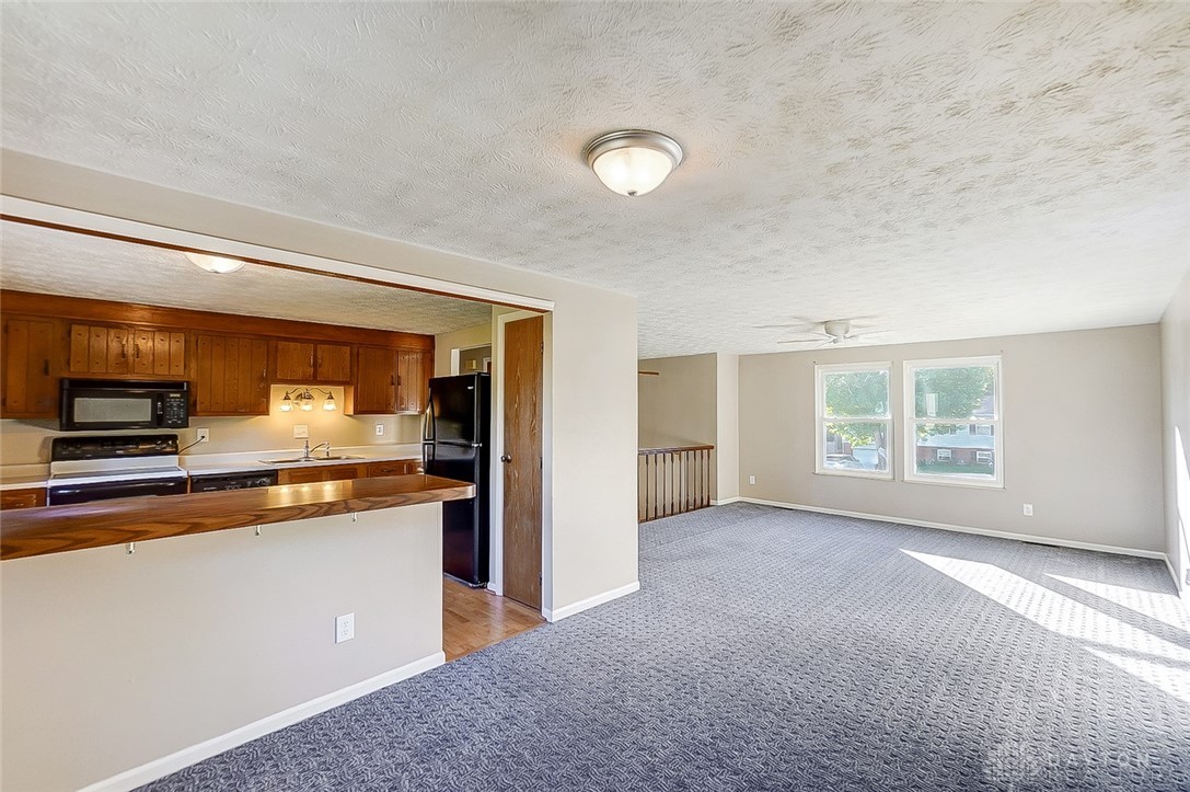 1808 Del Rio Drive Hamilton, OH 45013 - Photo 8 of 41 Gallery Image 8